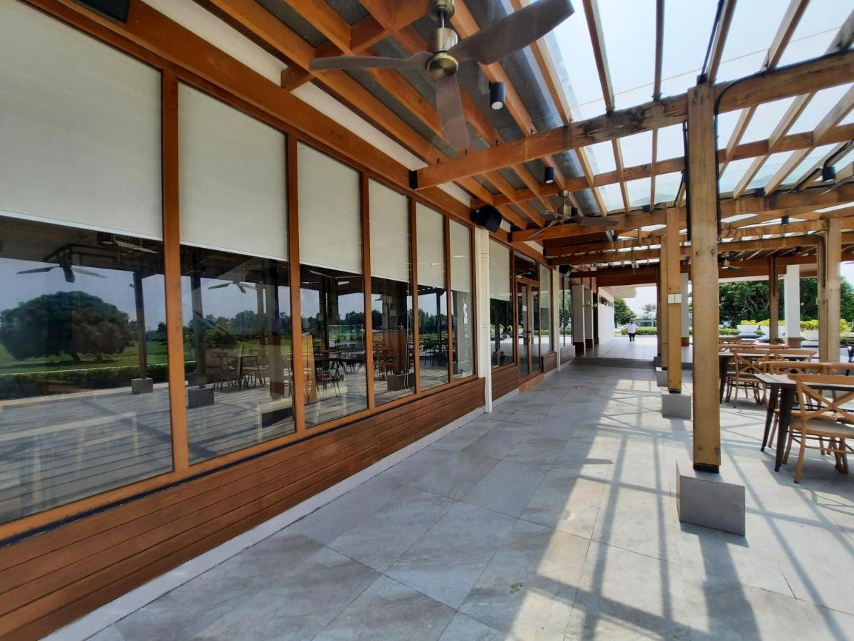 Estancia De Lorenzo Tarlac Екстериор снимка