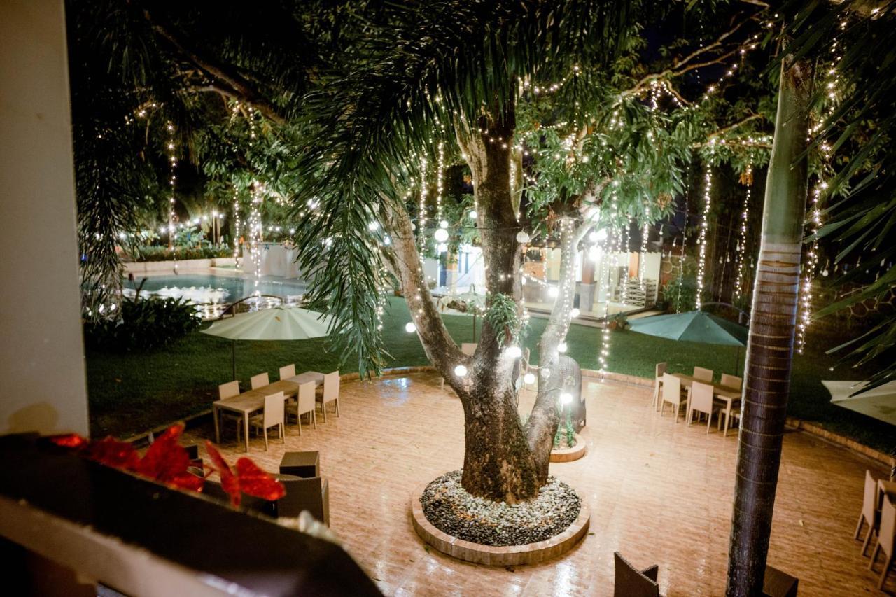 Estancia De Lorenzo Tarlac Екстериор снимка
