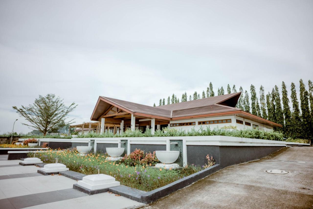 Estancia De Lorenzo Tarlac Екстериор снимка